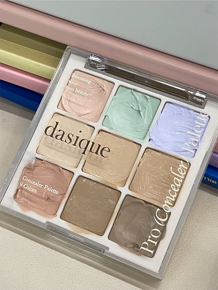 Chocolate Blush & Eyeshadow Palette – 9 Colors