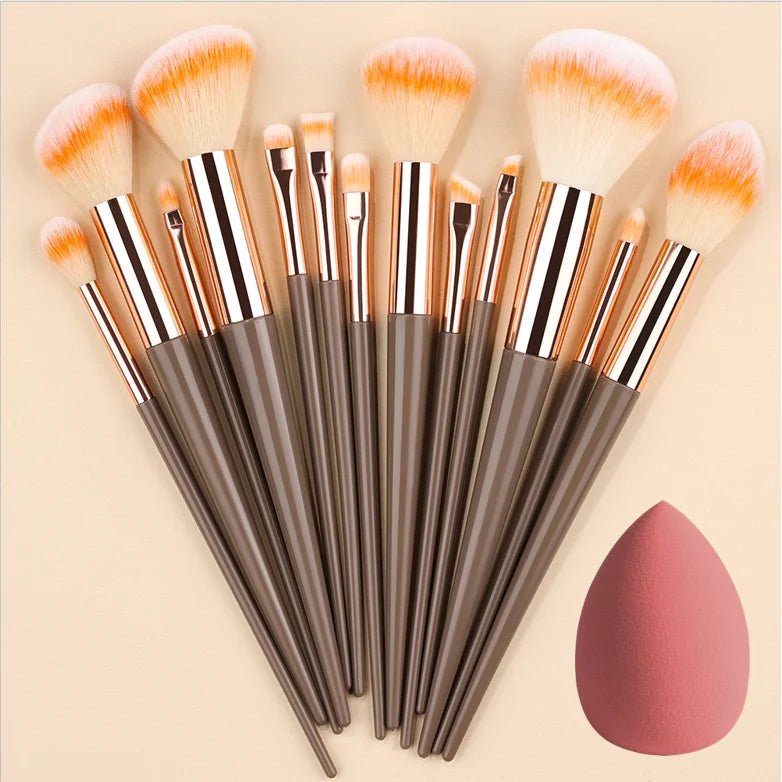 Makeup Brush Set (8–20pcs) – Foundation & Eyeshadow