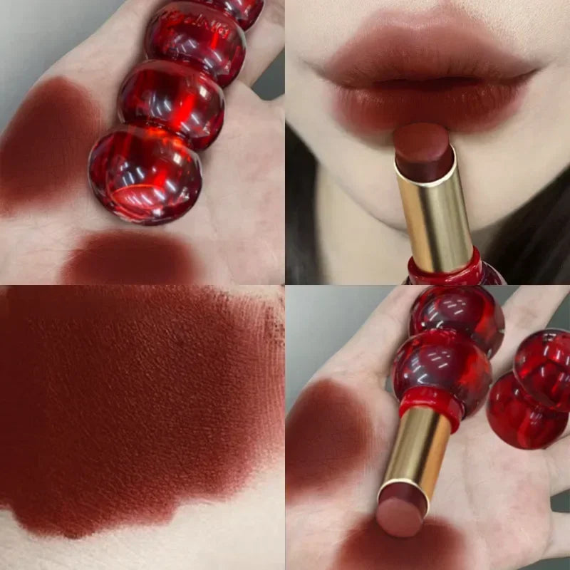 Velvet Matte Lipstick – Long-Lasting Nude & Non-Stick Lip Tint
