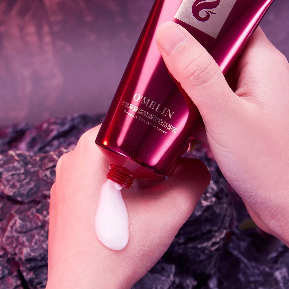 Phoenix Grass Collagen Cleanser – Pore Shrinking Foam Wash