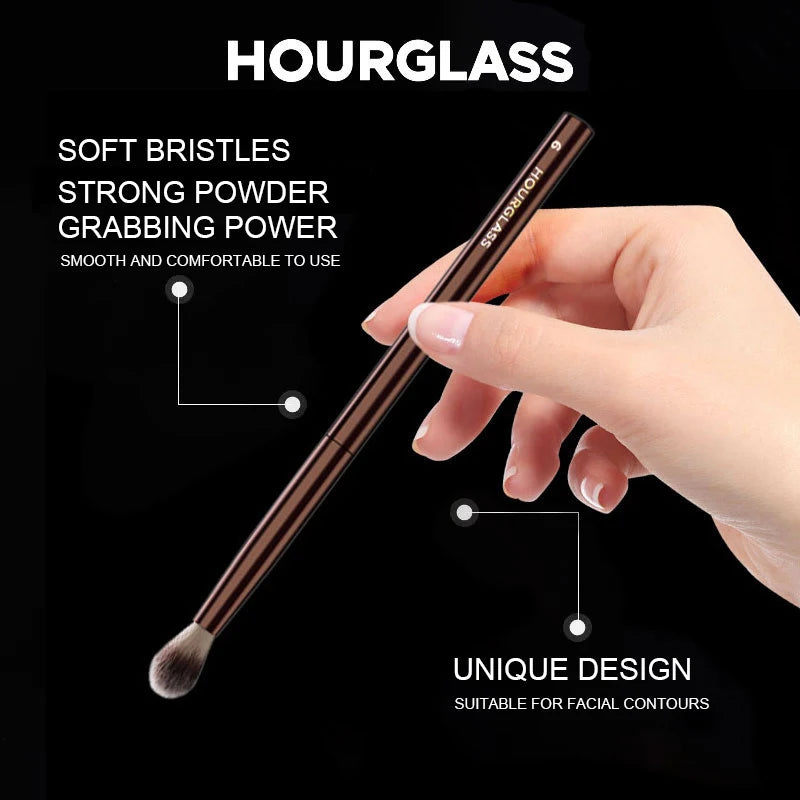 Hourglass Makeup Brush No.6 – Soft Round Head Brush