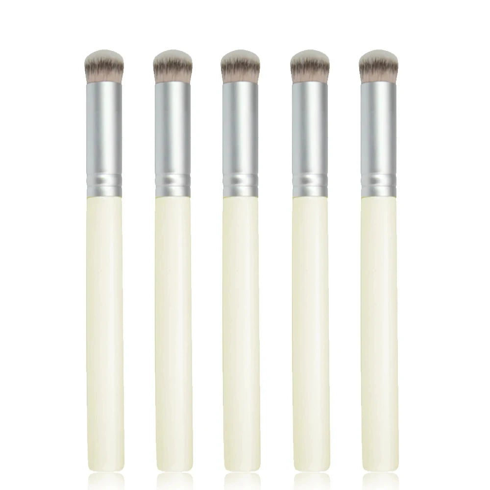 Concealer & Contour Brush – Flawless Blending