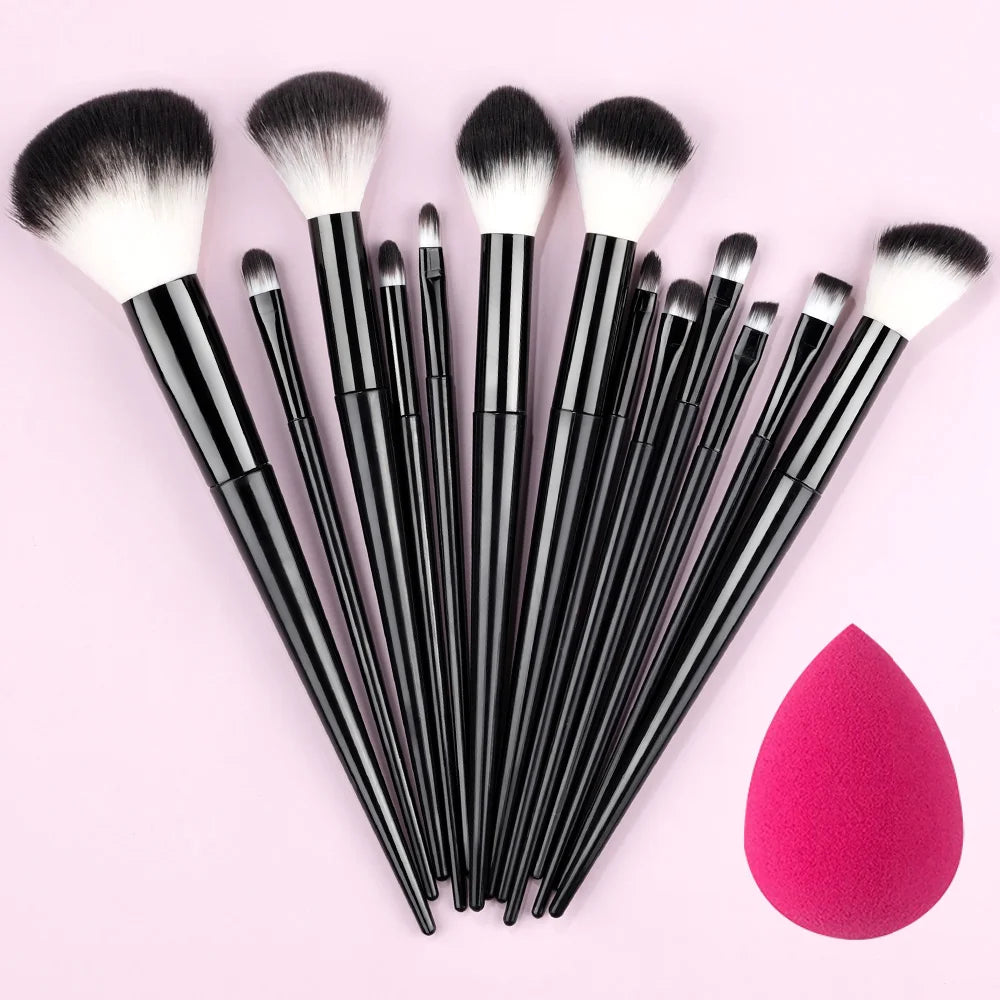 Makeup Brush Set (8–20pcs) – Foundation & Eyeshadow