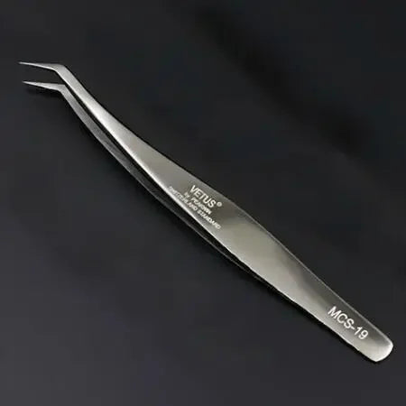 Vetus Premium Eyelash Tweezers – Fine Tip Tool