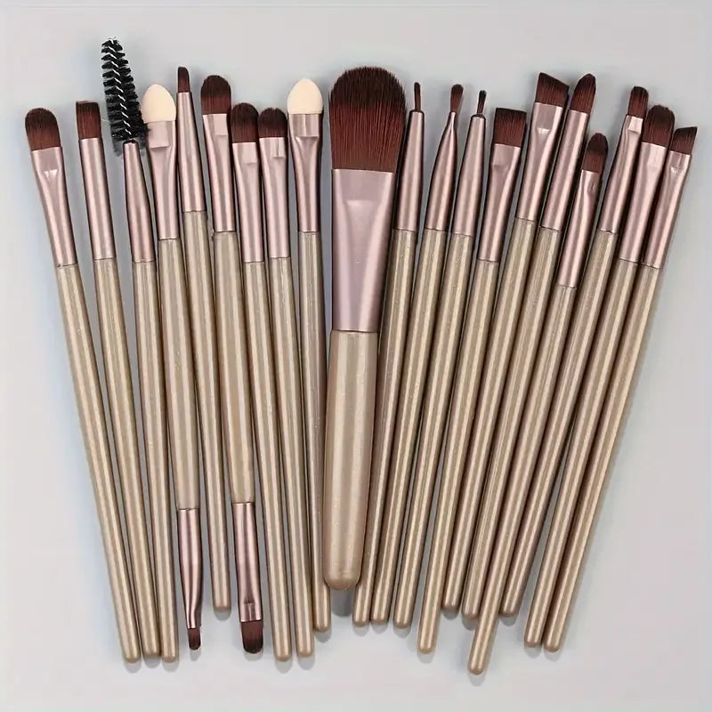 Makeup Brush Set (8–20pcs) – Foundation & Eyeshadow
