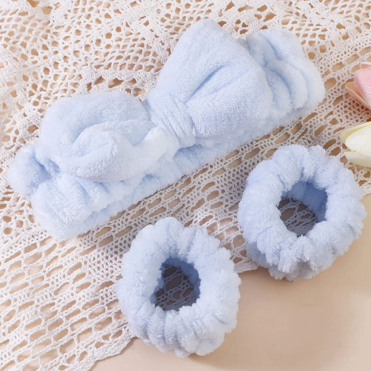 3PCS Coral Velvet Facial Set – Hairband & Wristband