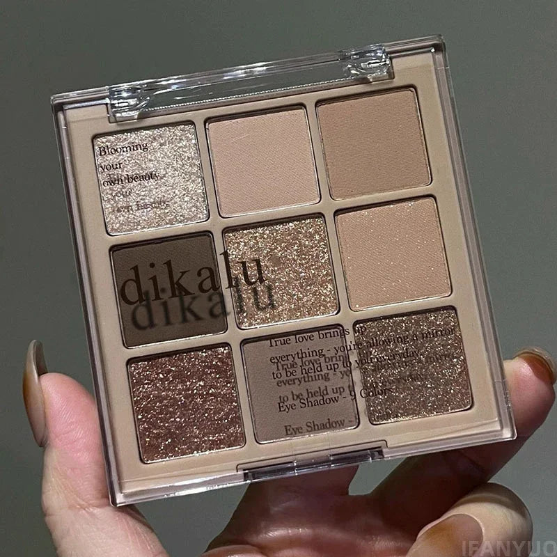 9-Color Eyeshadow Palette – Nude & Glitter Makeup