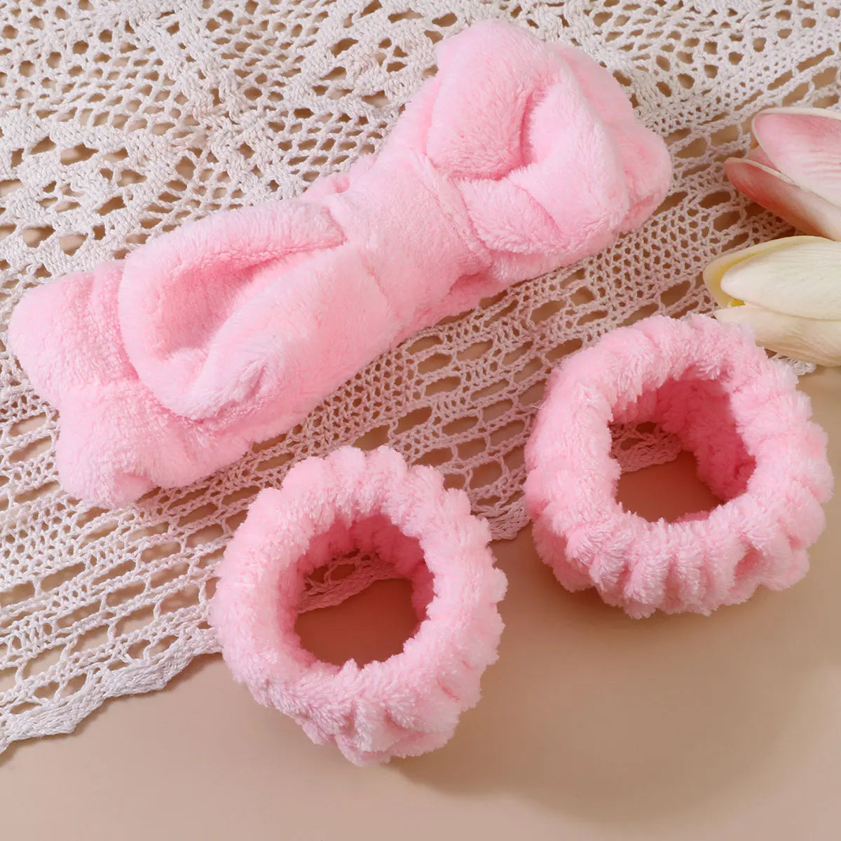 3PCS Coral Velvet Facial Set – Hairband & Wristband