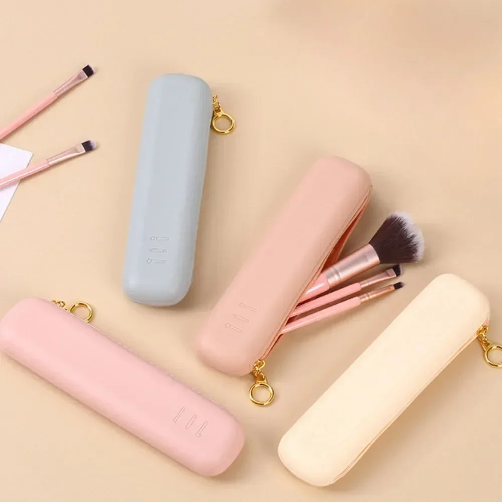 Travel Makeup Brush Holder – Silicone Waterproof Cosmetic Organizer