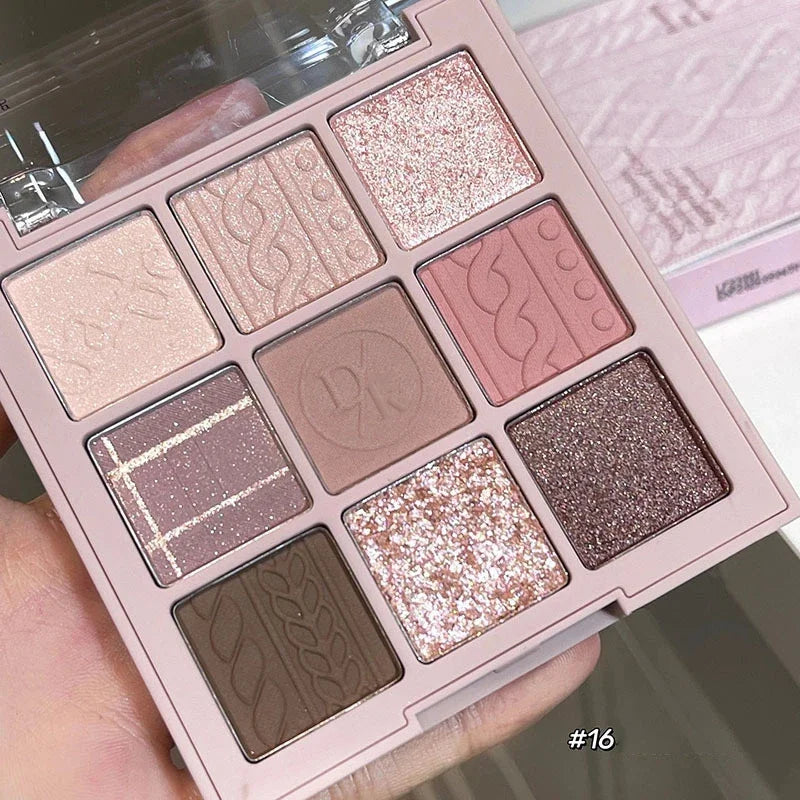 9-Color Eyeshadow Palette – Nude & Glitter Makeup