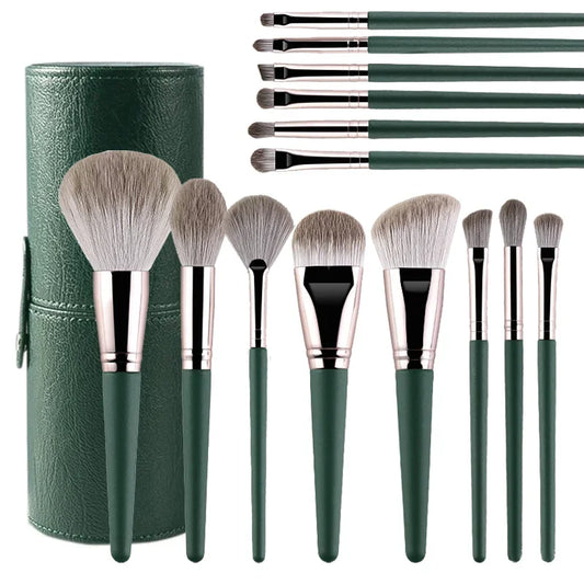 Soft Fluffy Makeup Brushes – Powder, Blush & Eyeshadow Tools