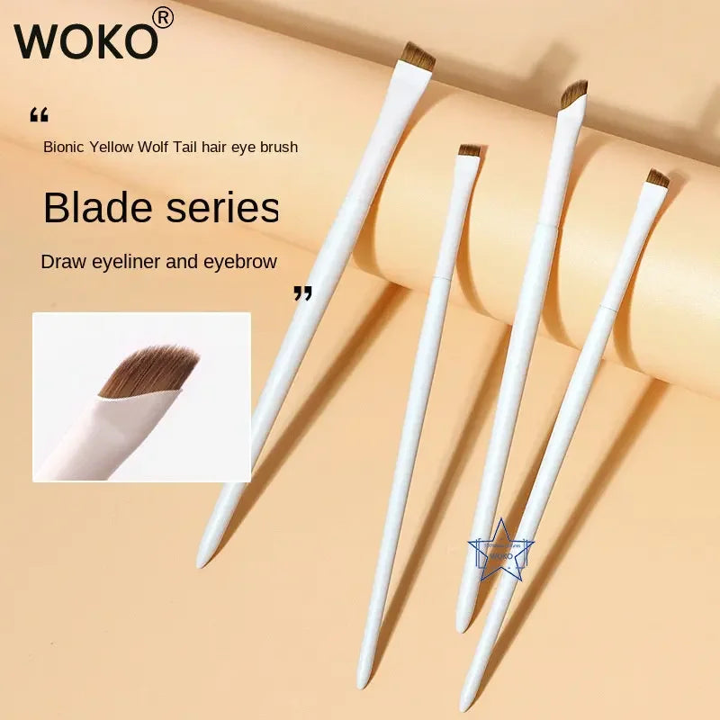 Ultra Thin Eyeliner Brush – Precision Makeup Tool
