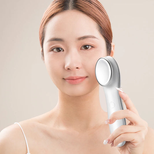 Eye Massage Wand – Microcurrent & Cold Therapy Skincare Tool
