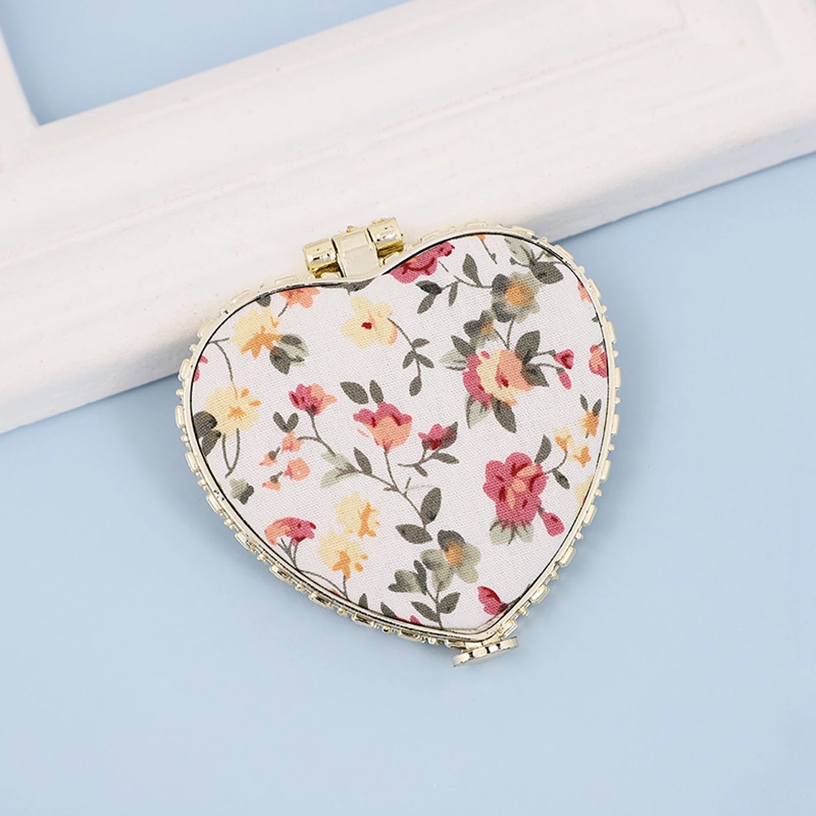 Compact Makeup Mirror Cosmetic Magnifying Round Pocket Make Up Mirror for Purse Travel Bag Home Office Mirror